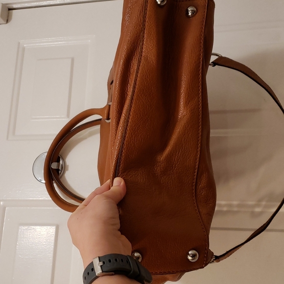 Michael Kors Hamilton Tote - Picture 8 of 11